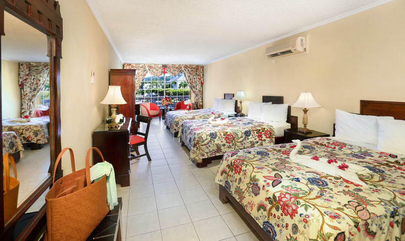 Rooms On The Beach Ocho Rios Eksteriør billede