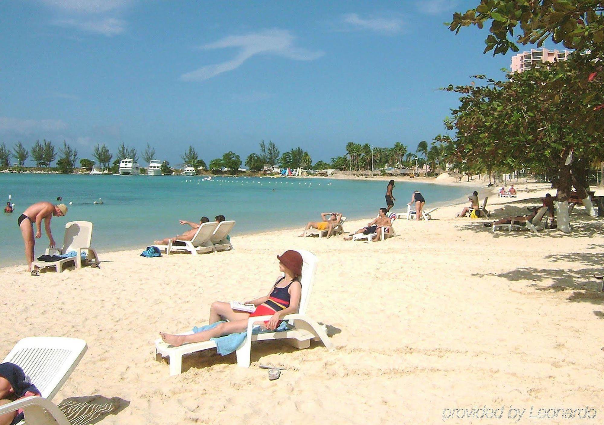 Rooms On The Beach Ocho Rios Eksteriør billede
